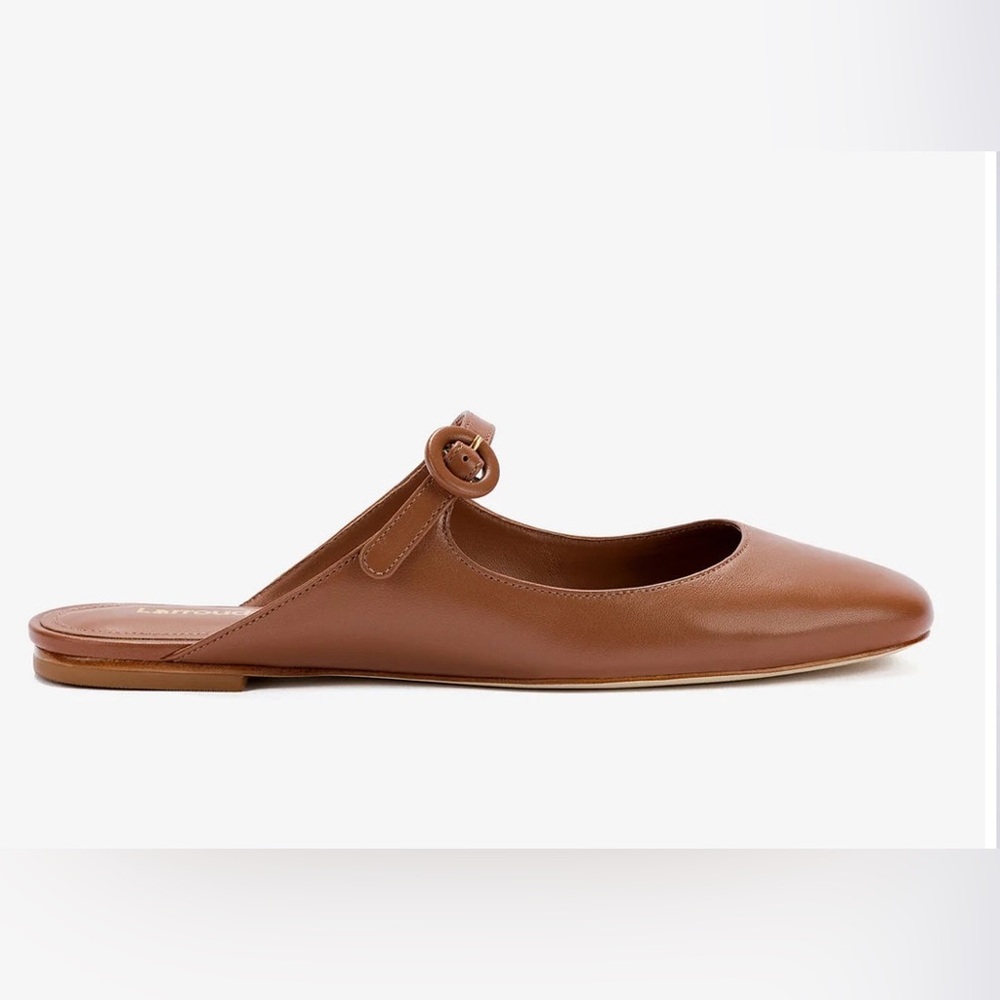 Larroude Blair Flat Mule In Tan Patent Leather